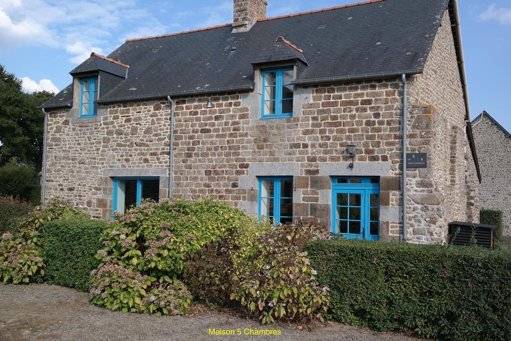 Sarl Verrerie Royale Val-Couesnon Extérieur photo